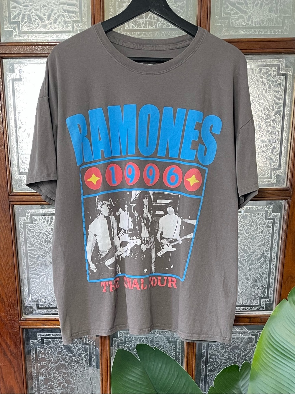 1996 Gray Ramones Graphic Band Tee